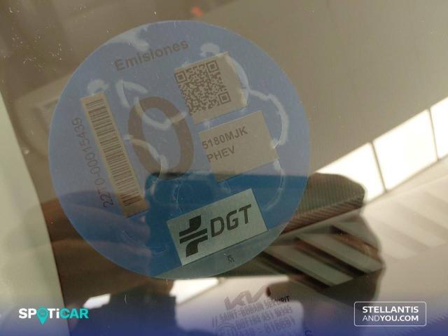 Kia Niro 1.6 GDi PHEV 135kW (183CV) Drive