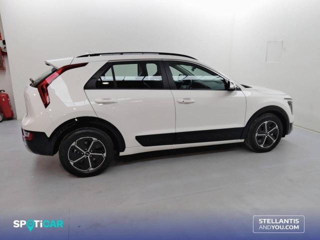 Kia Niro 1.6 GDi PHEV 135kW (183CV) Drive