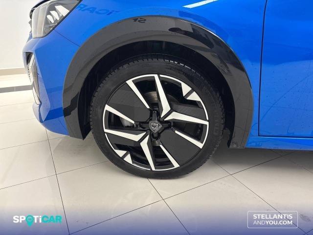 Peugeot 208 HYBRID 136 eDCS6 GT