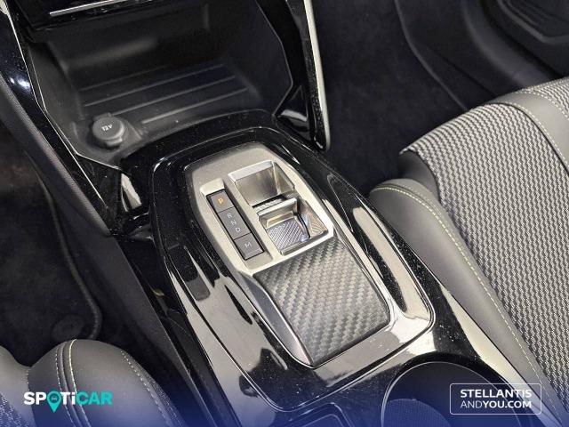 Peugeot 208 HYBRID 136 eDCS6 GT