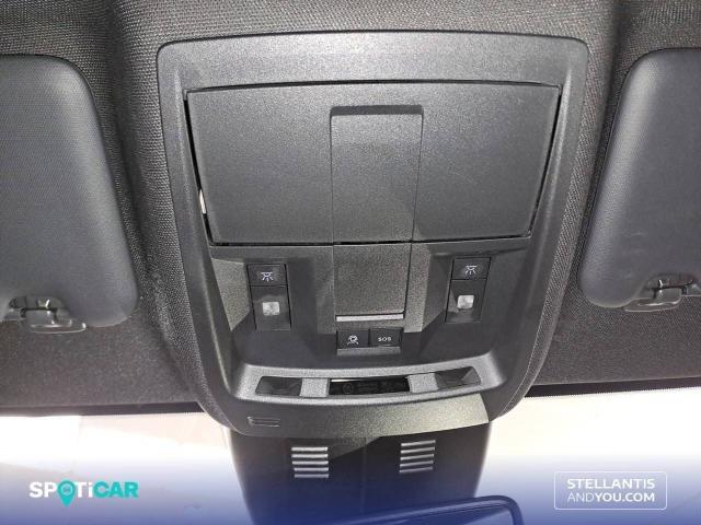 Peugeot 3008 1.2 100KW  eDCS6 Allure