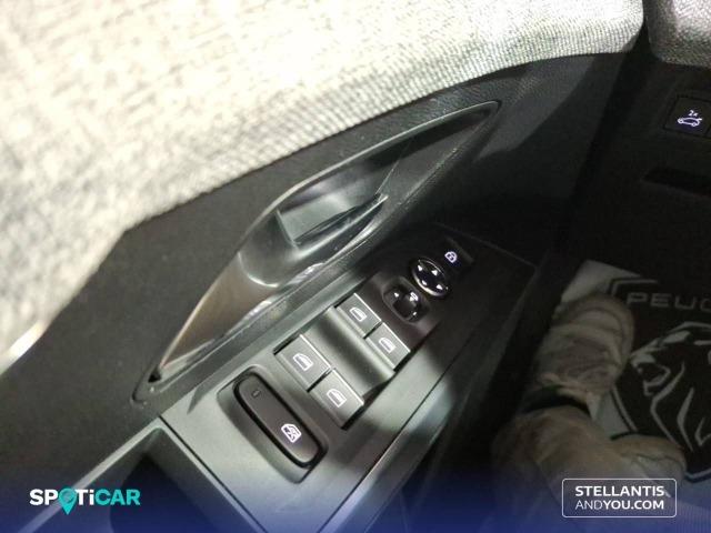 Peugeot 5008 Eléctrico 157kW GT
