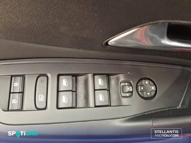 Peugeot 408 408  HYBRID 136 eDCS6 Allure