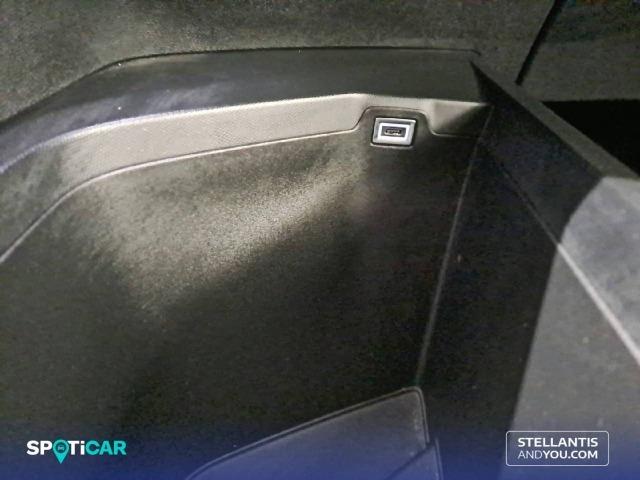 Peugeot 3008 1.2 100KW  eDCS6 Allure