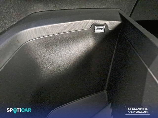 Peugeot 3008 1.2 100KW  eDCS6 Allure