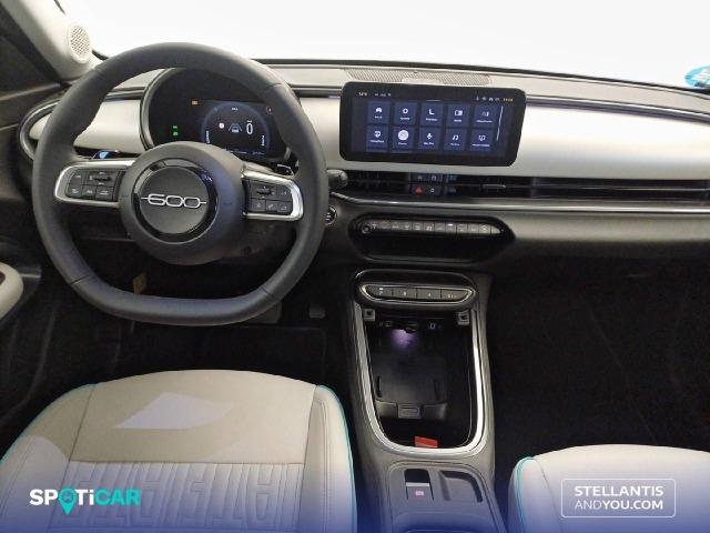 Fiat 600 600 MHEV  1.2 74kW (100CV) DDCT La prima