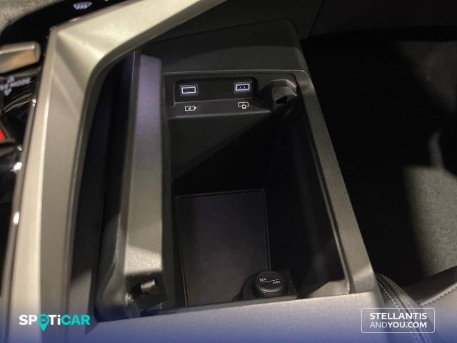 Peugeot 3008 1.2 100KW  eDCS6 Allure