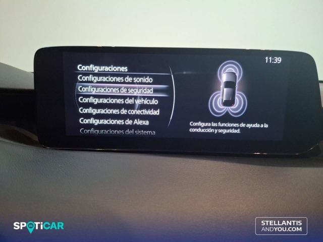 Mazda 3 2.5L E-SKY G MHEV 103kW Centre-Line