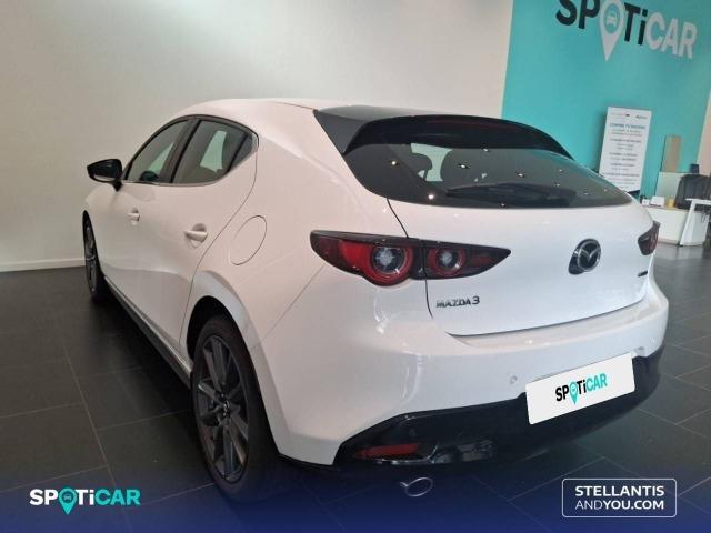 Mazda 3 2.5L E-SKY G MHEV 103kW Centre-Line