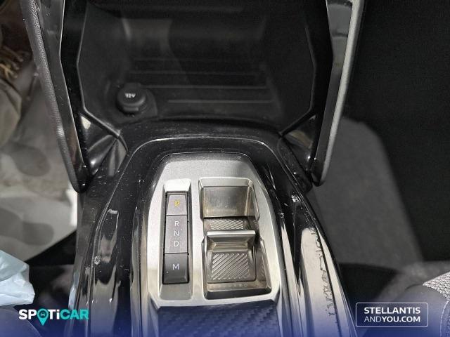 Peugeot 208 HYBRID 136 eDCS6 Allure