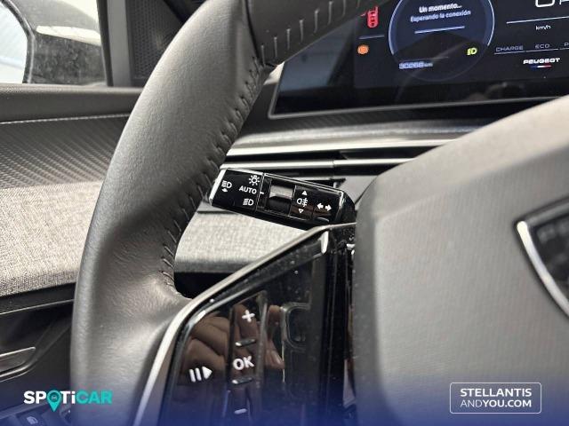 Peugeot 3008 1.2 100KW  eDCS6 Allure