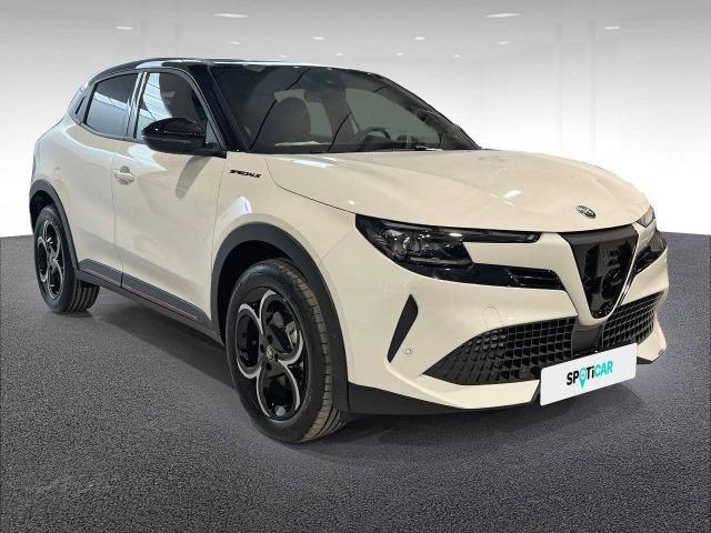 Alfa Romeo Junior Ibrida Ti 108kW (145CV) -