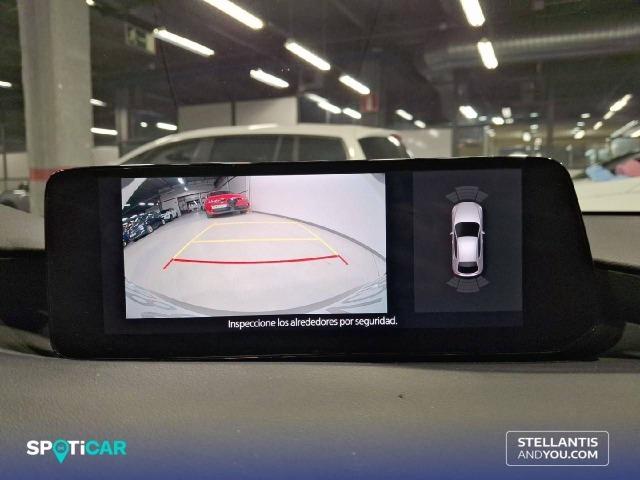 Mazda 3 2.5L E-SKY G MHEV 103kW Centre-Line