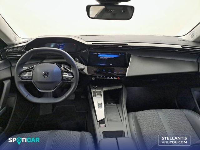 Peugeot 308 5P  Hybrid 136 e-DCS6 Allure