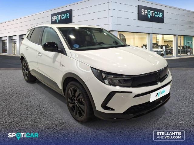 Opel Grandland 1.6T Plug-in Hybrid AT8 S/S 4X2 GS