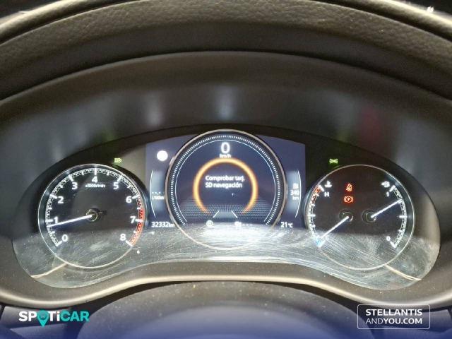 Mazda 3 2.5L E-SKY G MHEV 103kW Centre-Line