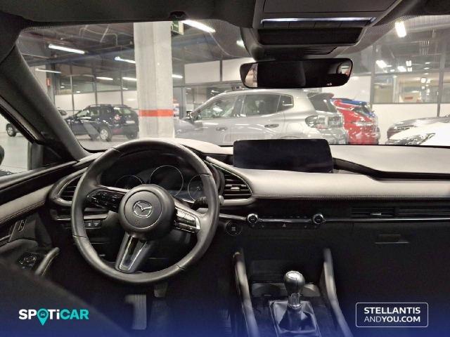 Mazda 3 2.5L E-SKY G MHEV 103kW Centre-Line