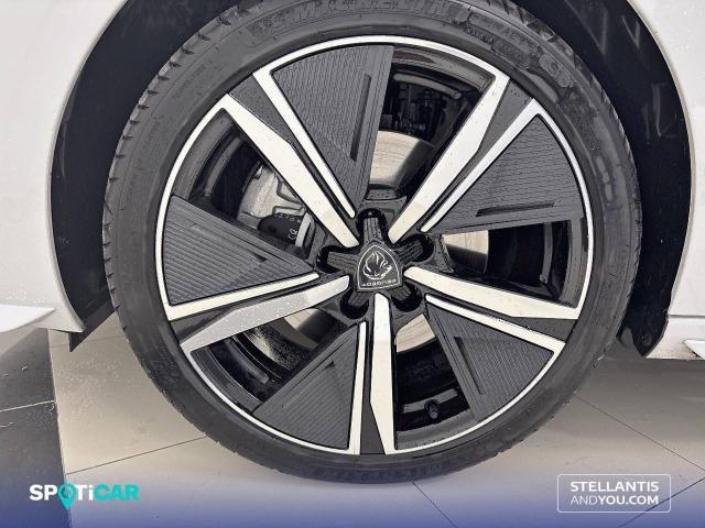 Peugeot 308 5P  Hybrid MHEV 145 e-DCS6 GT
