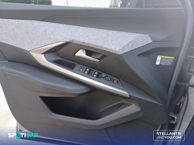 Peugeot 5008 1.2 100KW  eDCS6 Allure