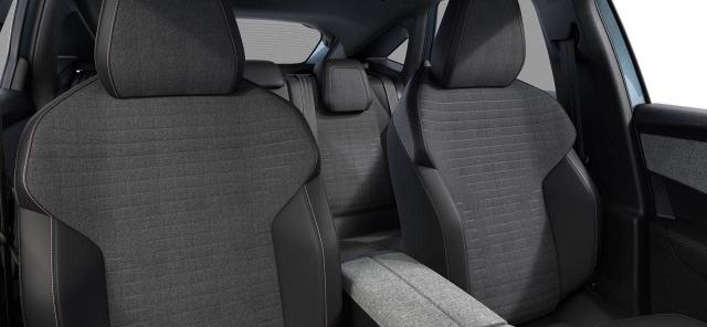 Peugeot 3008 1.2 107KW  eDCS6 Allure Exclusive