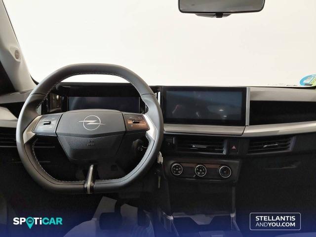 Opel Frontera 1.2T XHT Hybrid eDCT6 81kW Edition