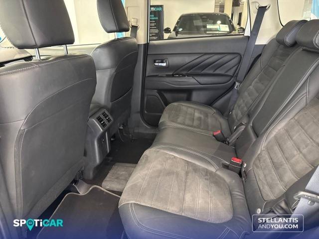 Mitsubishi Outlander 2.4 PHEV  Auto 4WD Kaiteki+