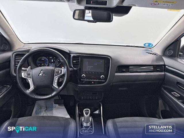 Mitsubishi Outlander 2.4 PHEV  Auto 4WD Kaiteki+