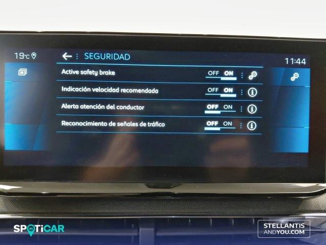 Peugeot 3008 180 e-EAT8 Allure Pack