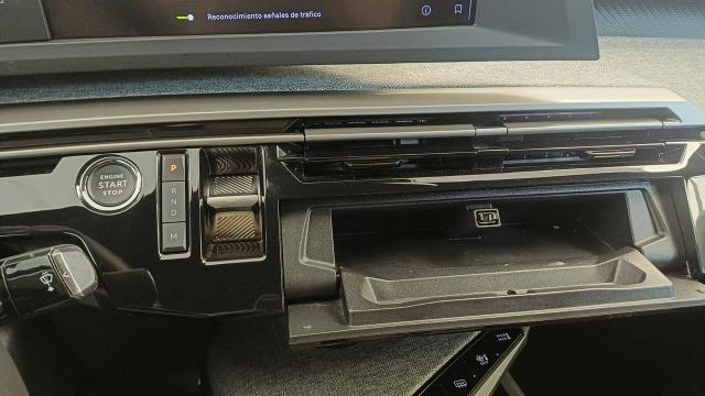 Peugeot 3008 1.2 107KW  eDCS6 Allure