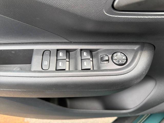 Opel Frontera 1.2T XHT Hybrid eDCT6 107kW Edition