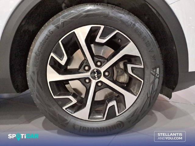 Kia Sportage 1.6 T-GDi MHEV 118kW (160CV)  18