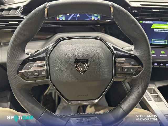 Peugeot 408 408  HYBRID 136 eDCS6 GT