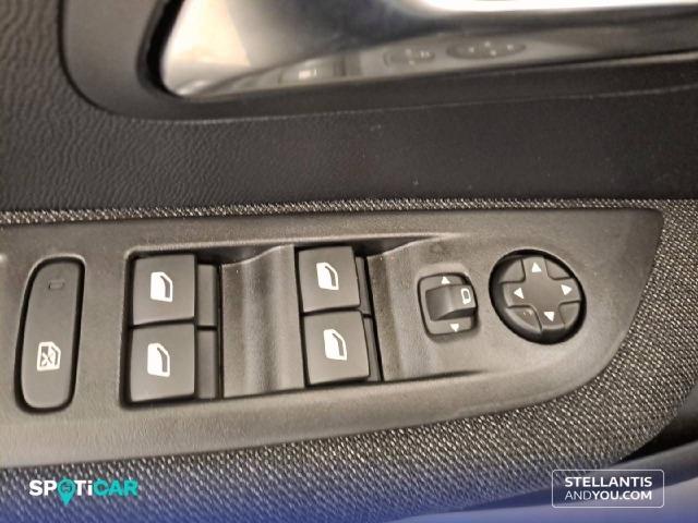 Peugeot 208 HYBRID 110 eDCS6 Style