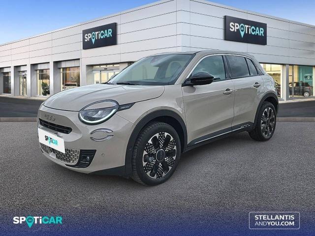 Fiat 600 600 MHEV  1.2 74kW (100CV) DDCT La prima