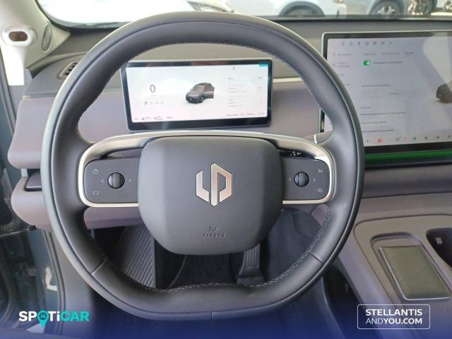 Leapmotor C10 C10 REEV 28.4 kWh  Auto Design