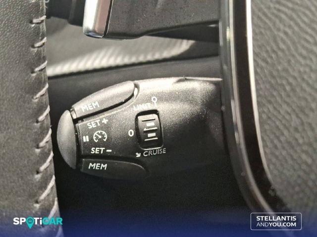 Peugeot 2008 N2008  Hybrid 136 eDCS6 Allure