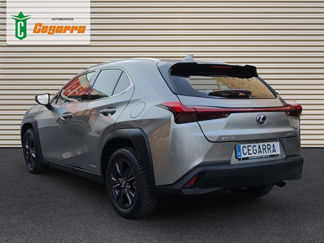 Lexus UX 250h