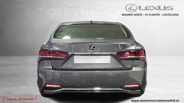 LEXUS 500h Luxury Art Wood L-White 904€/mes