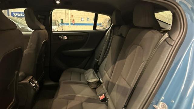 Volvo C40 Eléctrico Recharge Core Auto 175 kW (238 CV)