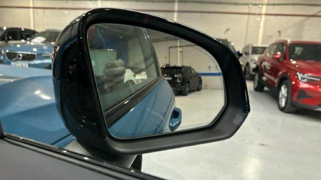 Volvo C40 Eléctrico Recharge Core Auto 175 kW (238 CV)