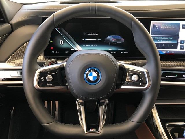 BMW I7 xDrive60 400 kW (544 CV)