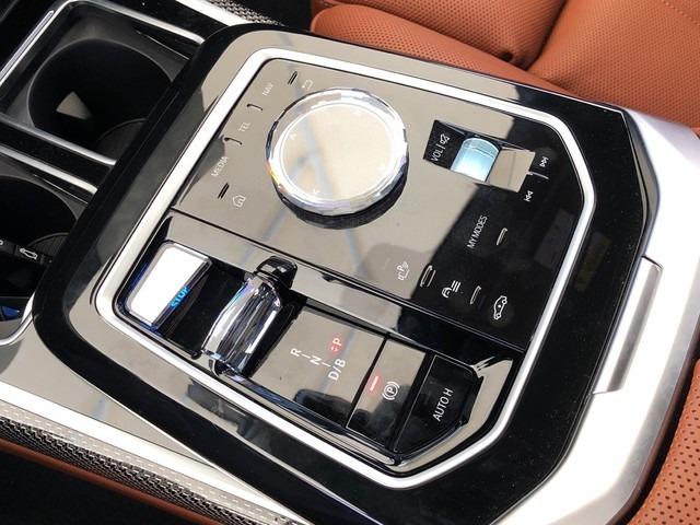 BMW I7 xDrive60 400 kW (544 CV)