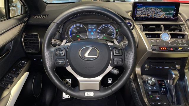 LEXUS 300h 2.5 300h 4WD F Sport Panorámico 422€/mes