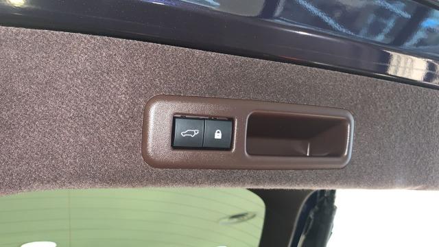 LEXUS 450h Luxury 697€/mes