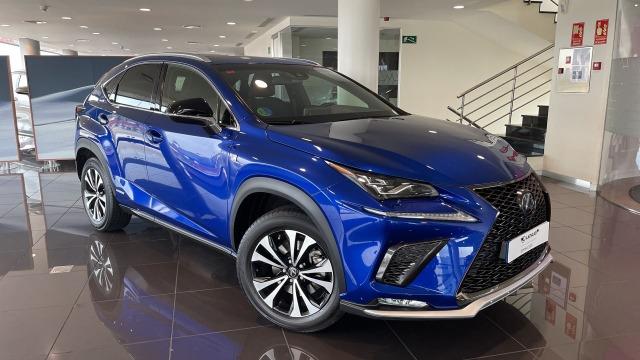 LEXUS 300h 300h 4WD Remolque + Panorámico F Sport 381€/mes