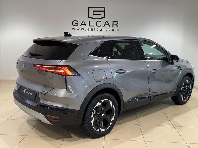 Mitsubishi Grandis 180 HEV Kaiteki