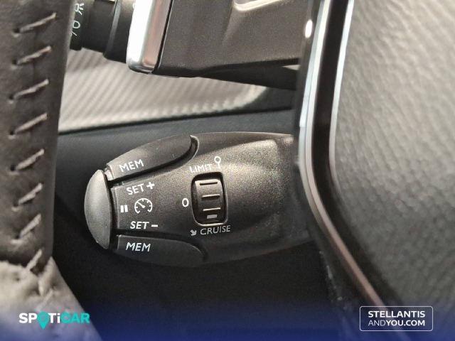 Peugeot 208 HYBRID 100 eDCS6 Allure