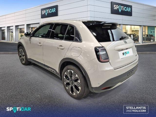 Fiat 600 600 MHEV  1.2 74kW (100CV) DDCT La prima