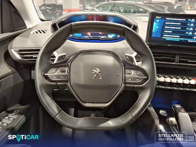 Peugeot 3008 225 e-EAT8 Allure