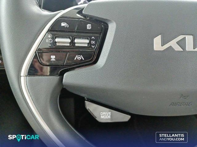 Kia Niro e-Niro 150kW (204CV)  (Long Range) Drive